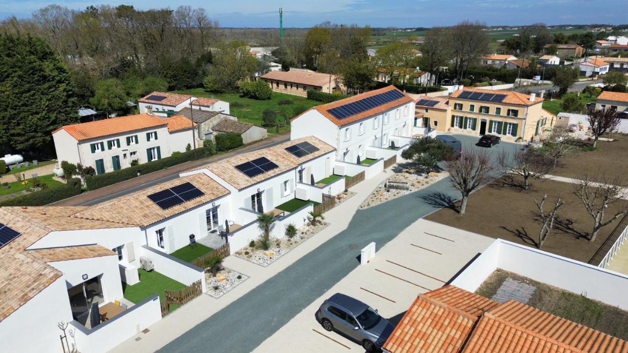 La Corvette Maison Avec Piscine/parking/wifi/plages 5kms Holiday home